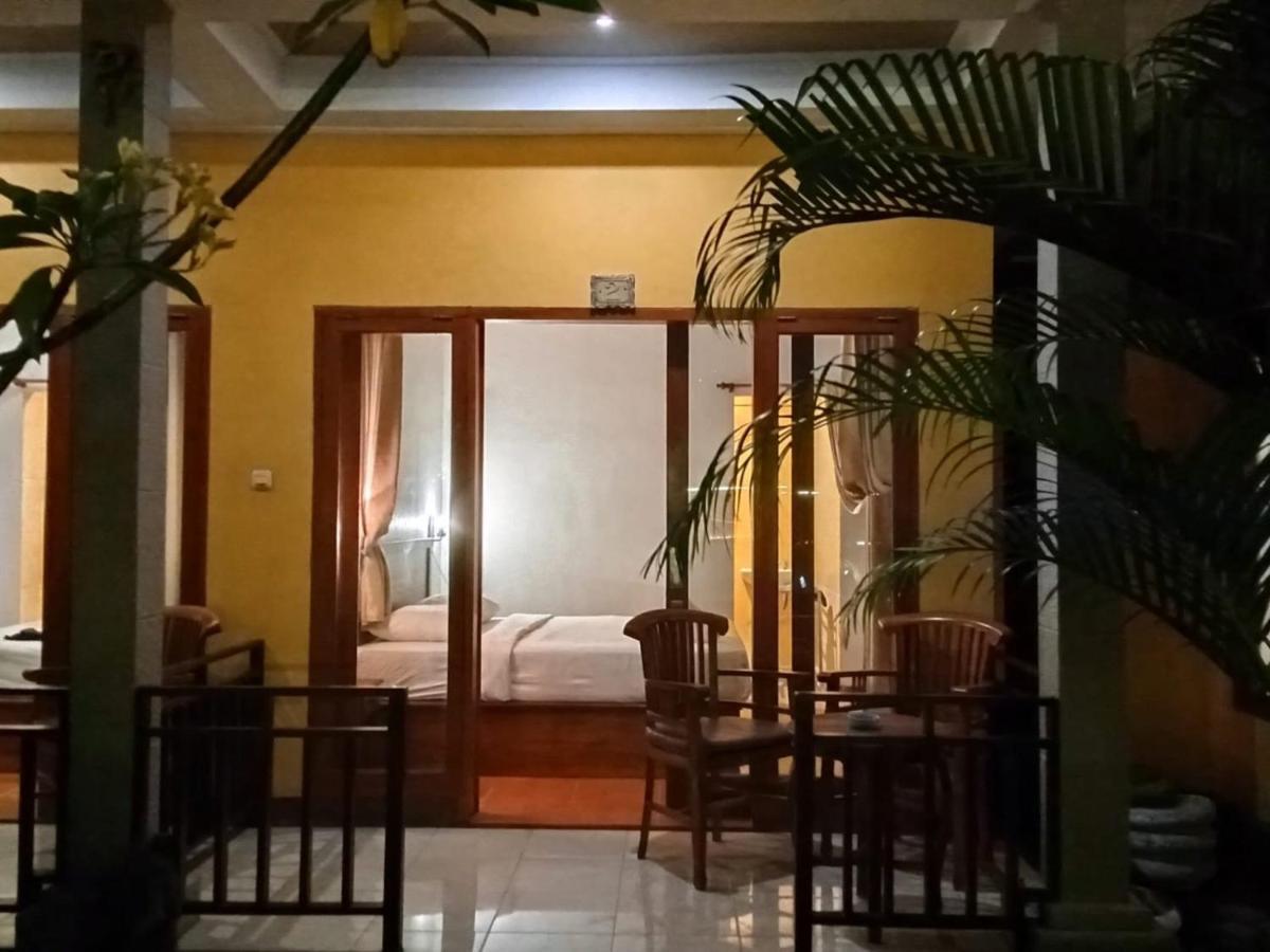 Yellow Bridge Guest House Lembongan Dış mekan fotoğraf