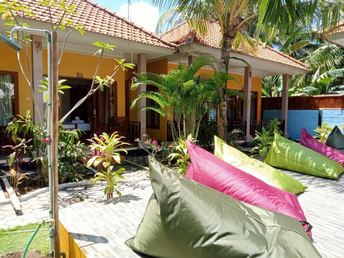 Yellow Bridge Guest House Lembongan Dış mekan fotoğraf