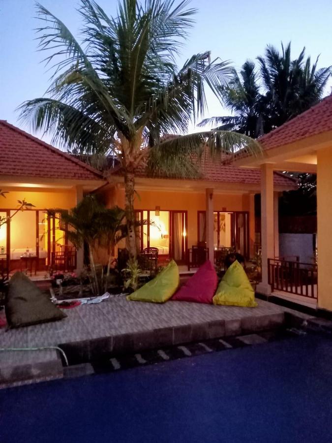 Yellow Bridge Guest House Lembongan Dış mekan fotoğraf