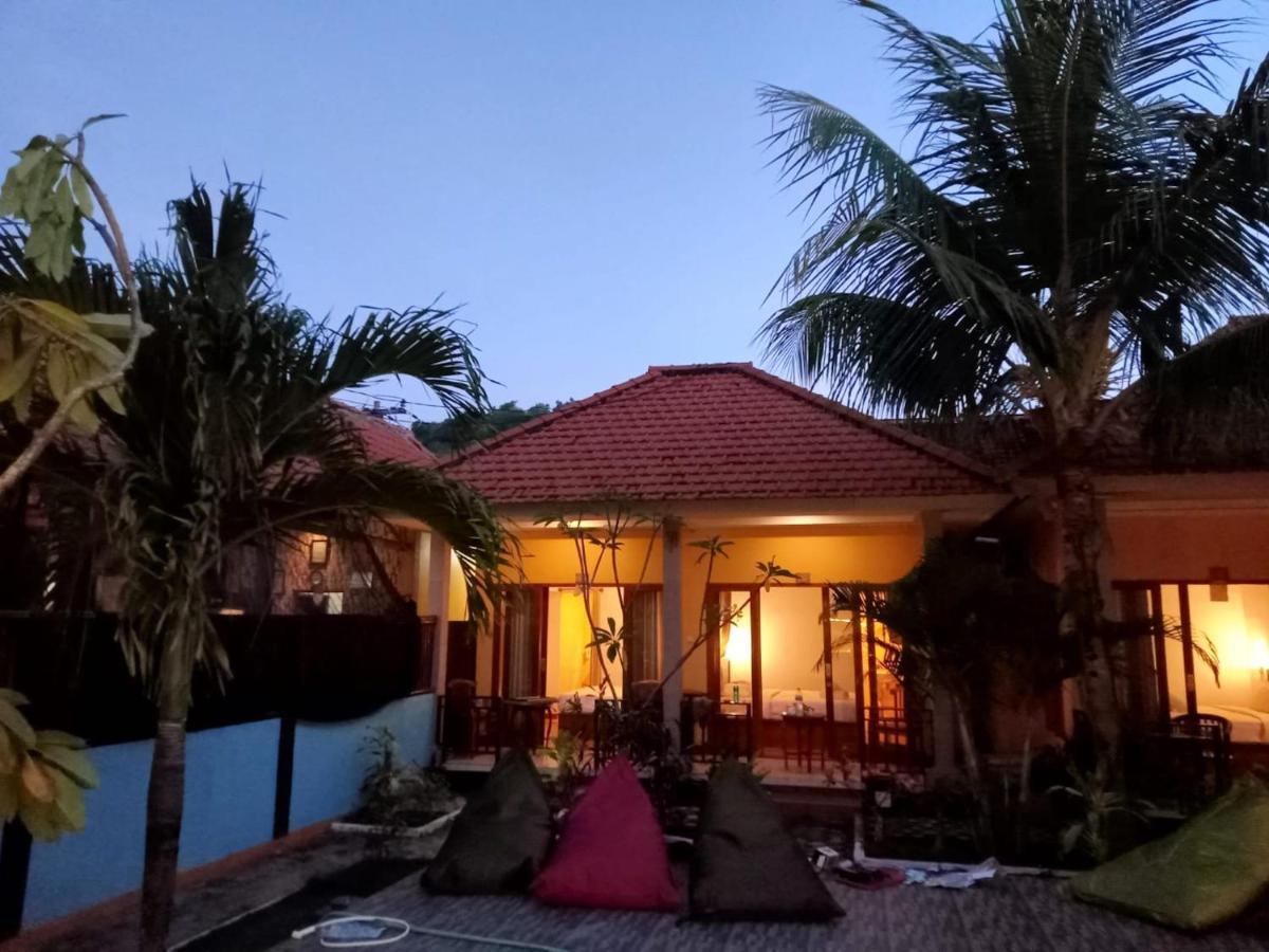 Yellow Bridge Guest House Lembongan Dış mekan fotoğraf