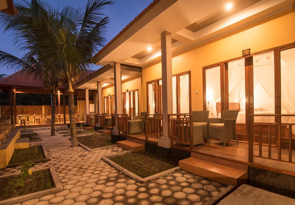 Yellow Bridge Guest House Lembongan Dış mekan fotoğraf